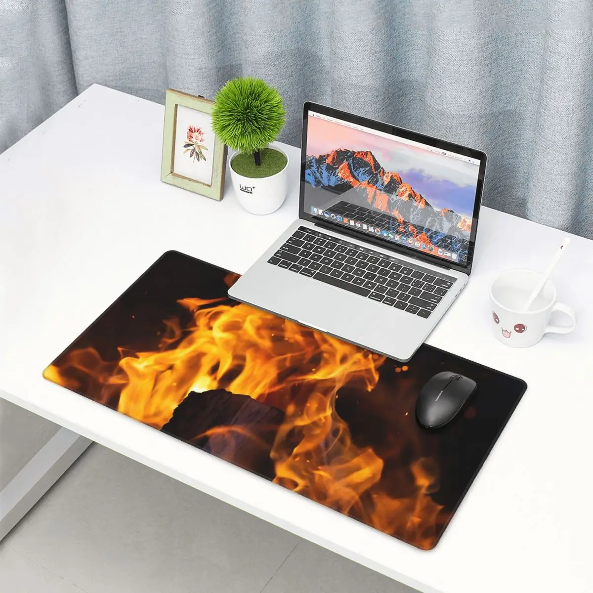大型マウスパッド 火の炎と火花が舞う ゲーマー向けPCラップ - Gaming Accessories For Free Fire のレビューと価格