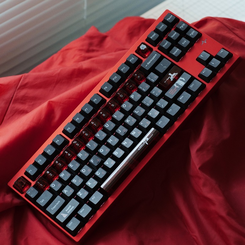 ソビエトブラックテーマキーキャップセット PBT PC 半透 - Gaming Accessories To Gift のレビューと価格